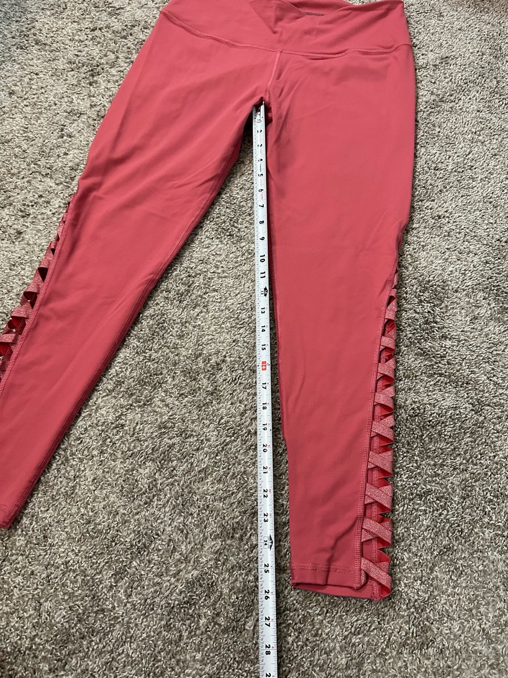 Victoria Secret the Knockout Coral Pink Criss Cross Leggings Size Large - Picture 10 of 13